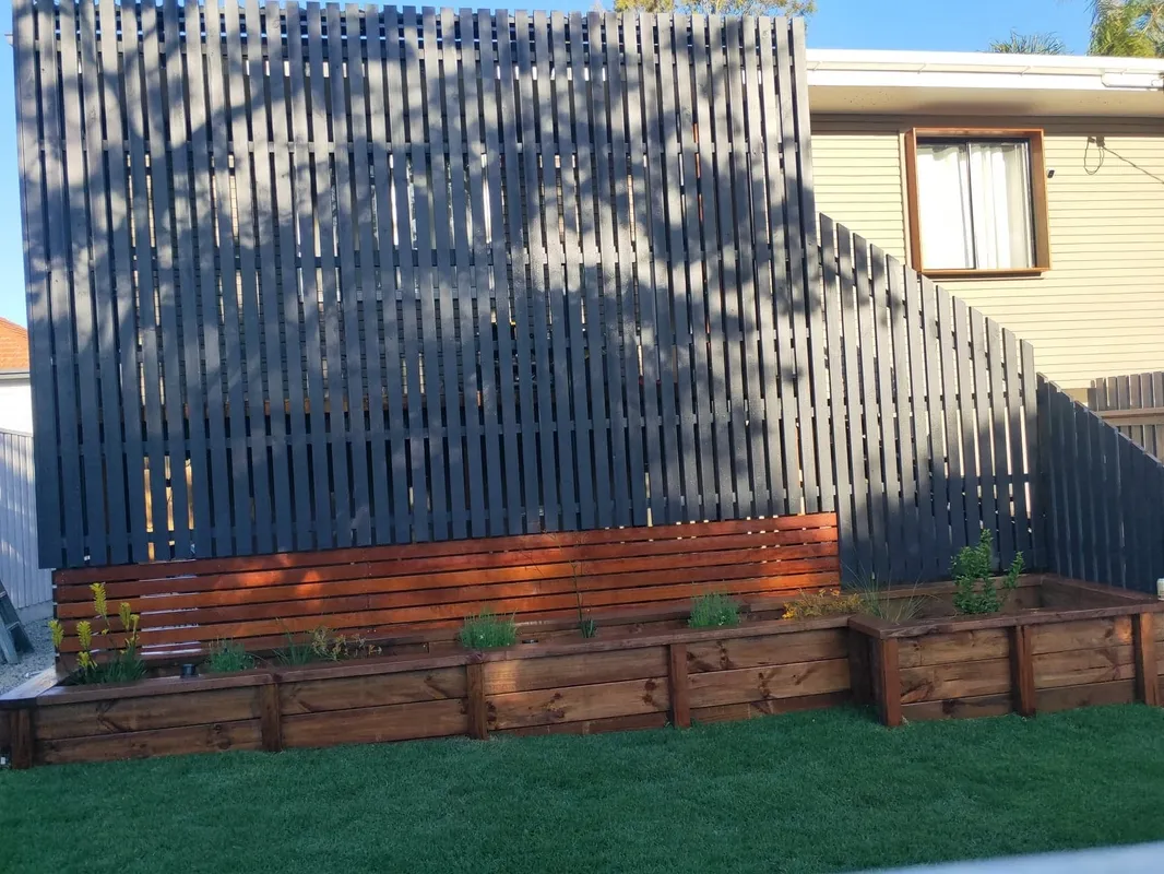 Doug's Fencing